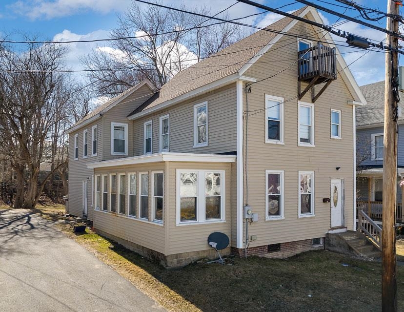 72 6th Street Dover, NH 03820 - Photo 3 of 21