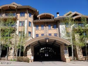 16 Vail Road, Unit 214 Vail, CO 81657 - Photo 4 of 17 Resort entrance