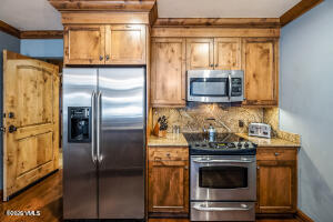 16 Vail Road, Unit 214 Vail, CO 81657 - Photo 9 of 17 Kitchen