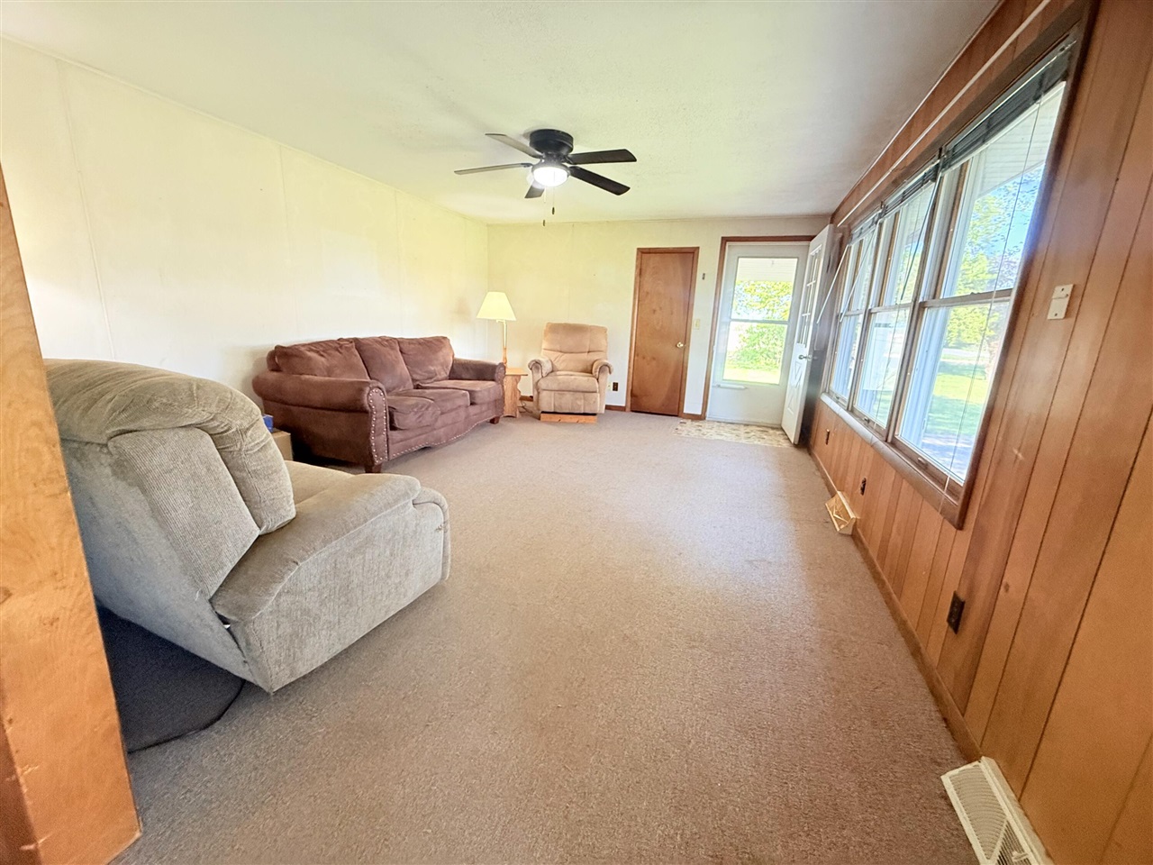 3106 West Stanton Road Stanton, MI 48888 - Photo 7 of 27