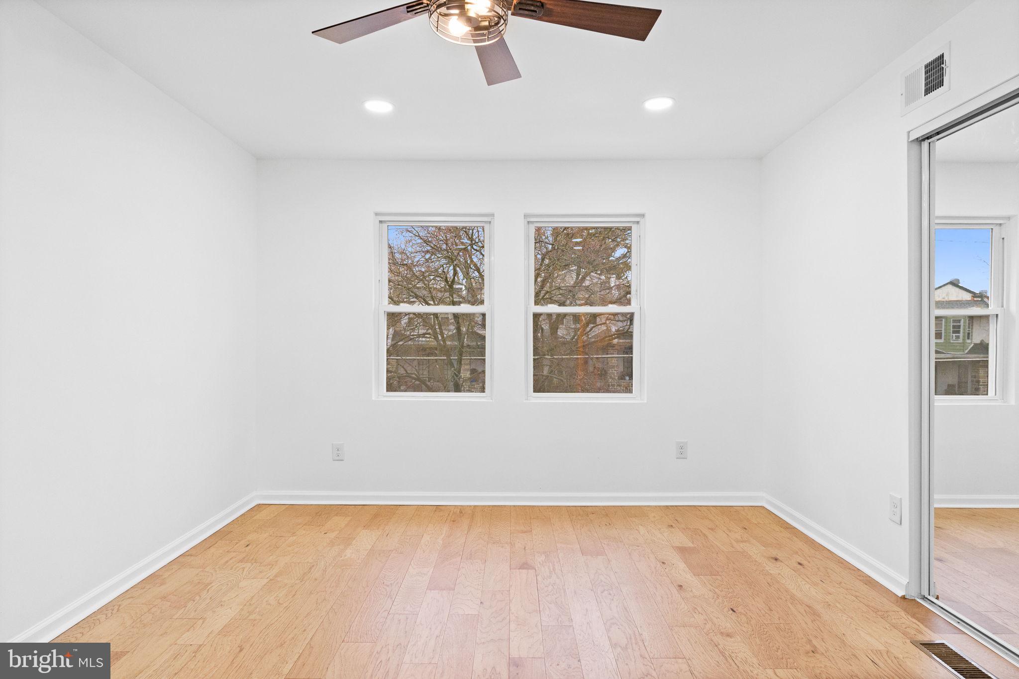 7331 East Walnut Lane Philadelphia, PA 19138 - Photo 29 of 49 an empty room with windows