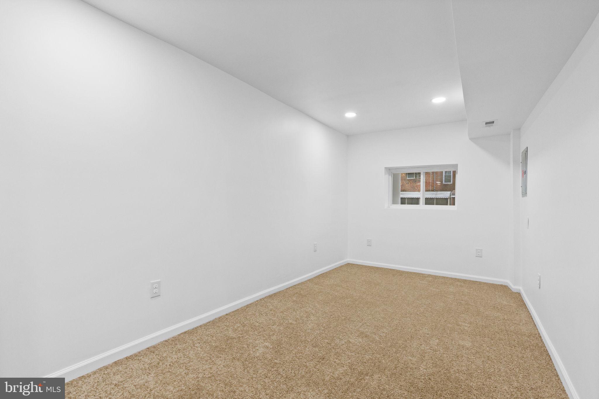 7331 East Walnut Lane Philadelphia, PA 19138 - Photo 38 of 49 an empty room with a workbench