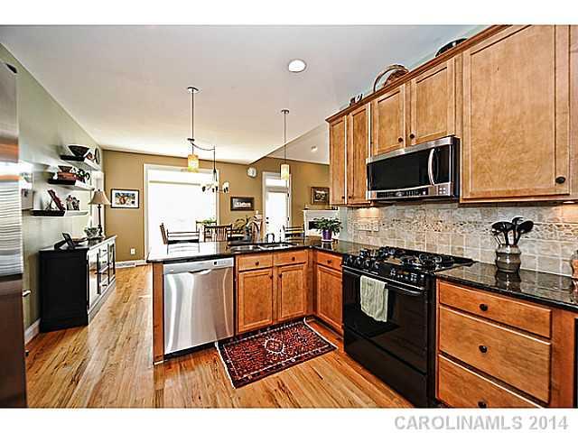 1151 Hunters Run Drive Tega Cay, SC 29708 - Photo 4 of 16 Gallery Image 4