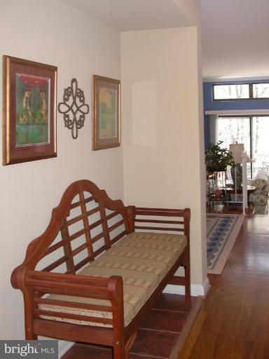 11720 Decade Court Reston, VA 20191 - Photo 18 of 25 Entrance / Foyer