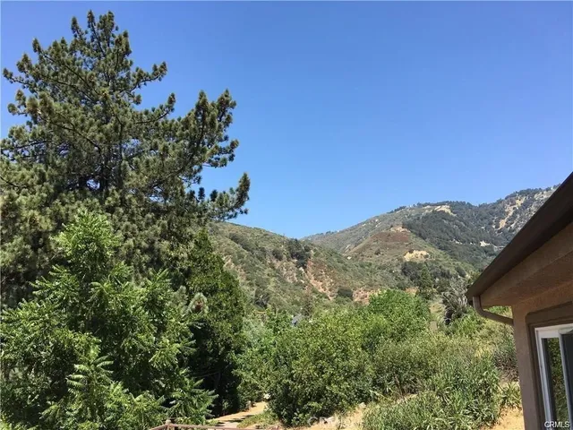 a view of outdoor space