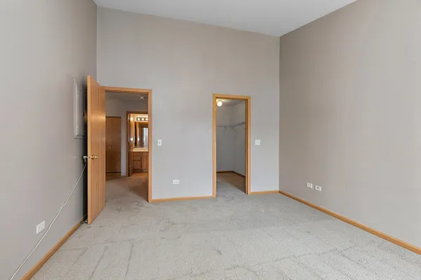 $1,550 | 219 Silverstone Drive, Unit 219, Carpentersville, IL 60110