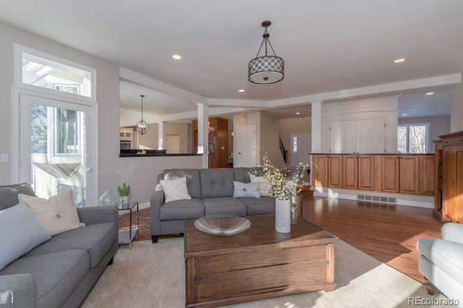 2176 Riverside Lane Boulder, CO 80304 - Photo 8 of 33
