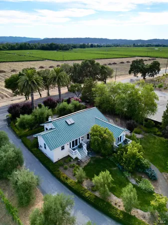 $5,995,000 | 5566 Highway 128, Geyserville, CA 95441