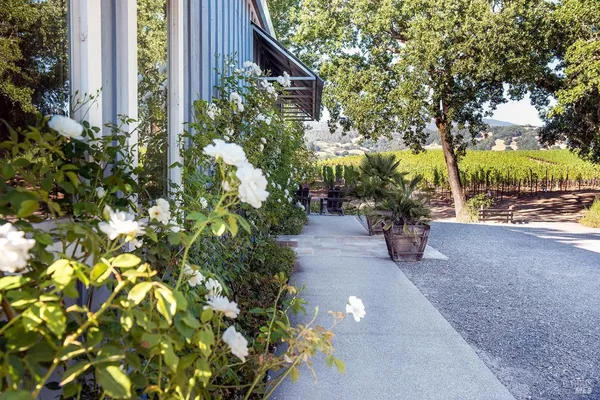 $5,995,000 | 5566 Highway 128, Geyserville, CA 95441