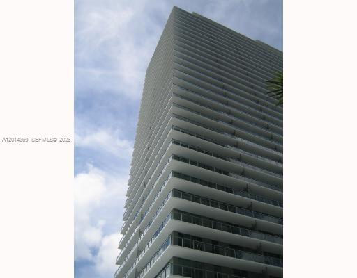 79 Southwest 12th Street, Unit 2912 Miami, FL 33130 - Photo 1 of 12