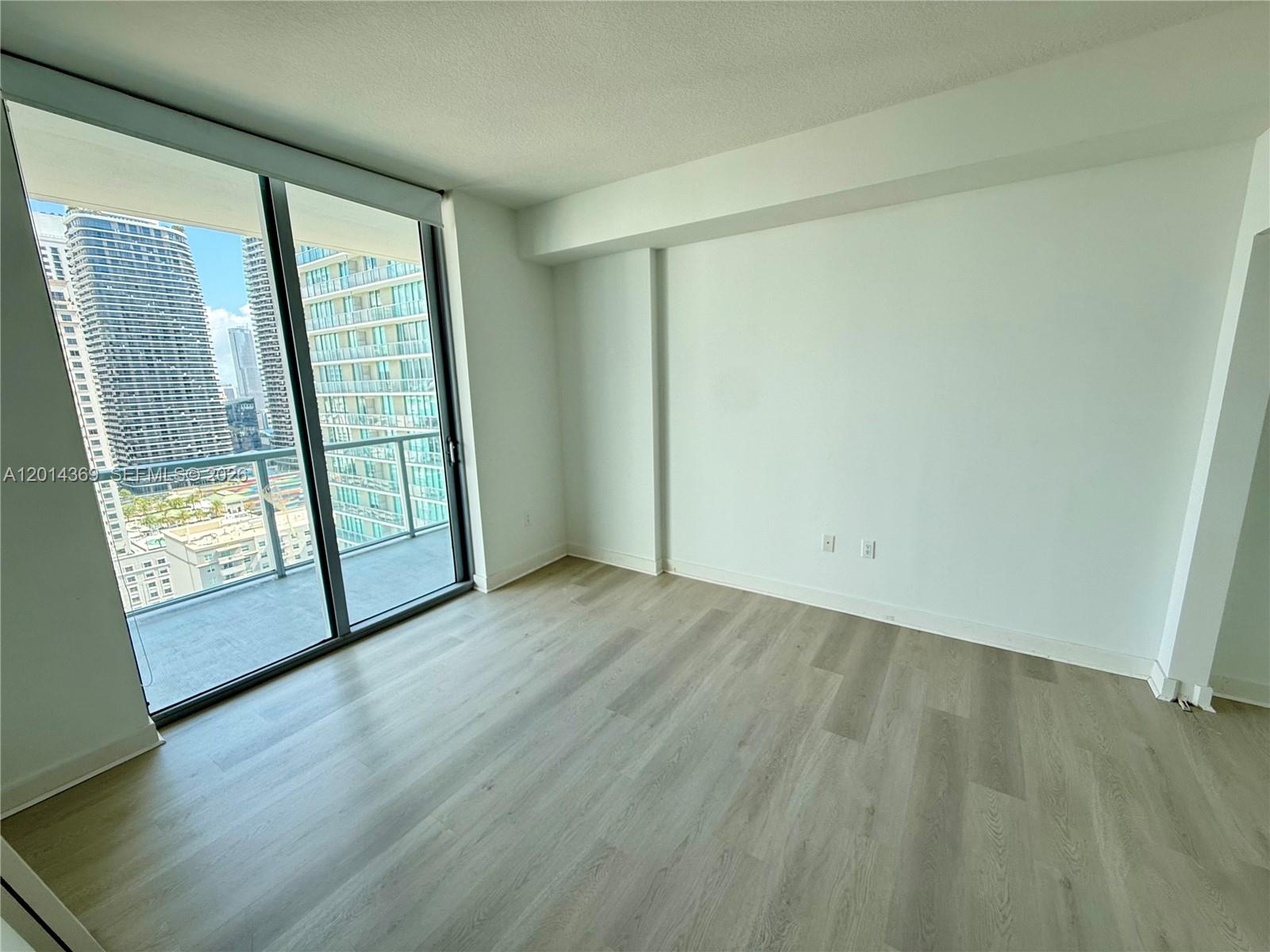 79 Southwest 12th Street, Unit 2912 Miami, FL 33130 - Photo 3 of 12
