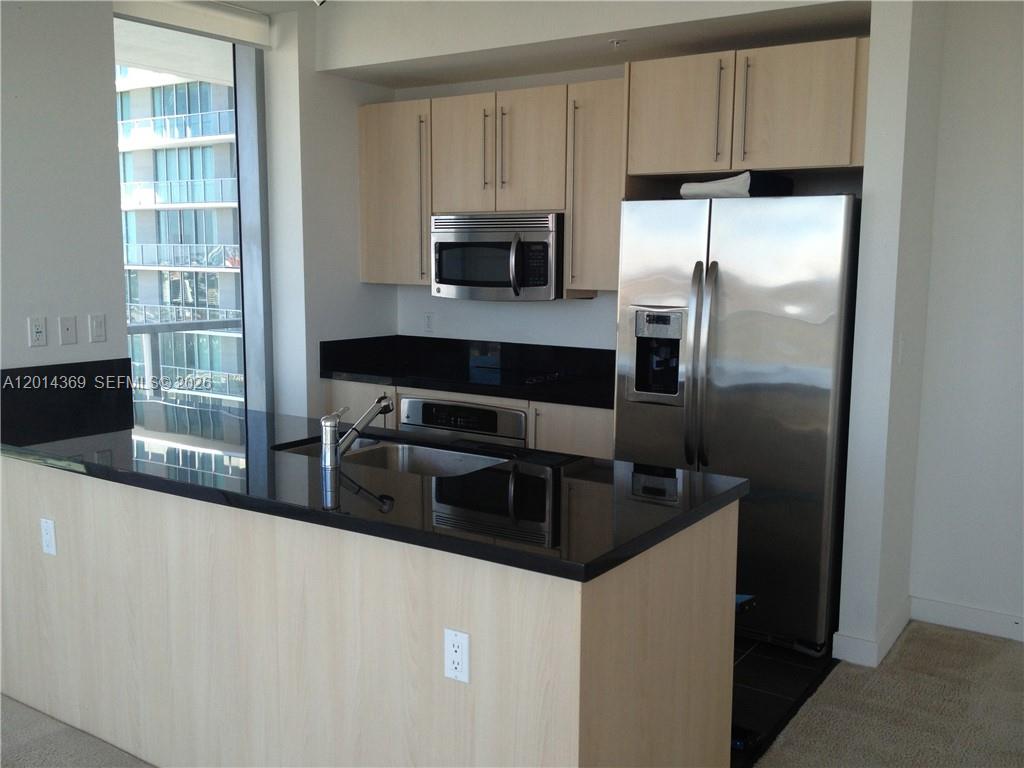 79 Southwest 12th Street, Unit 2912 Miami, FL 33130 - Photo 7 of 12