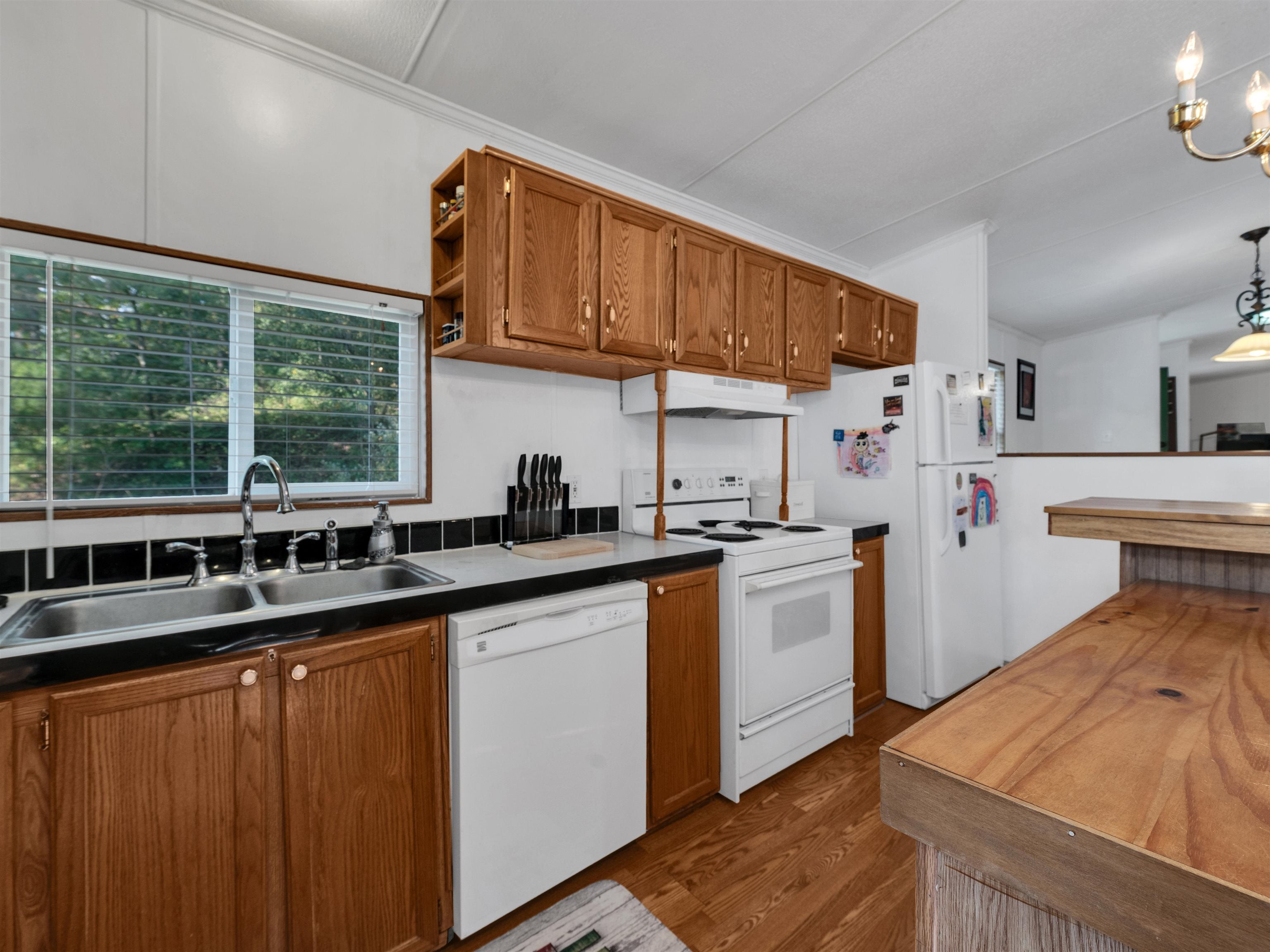 1324 North Poplar Fork Road Hurricane, WV 25526 - Photo 12 of 32 Gallery Image 12