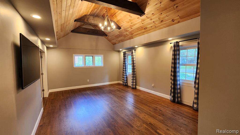 1031 Cadieux Road Grosse Pointe Park, MI 48230 - Photo 7 of 33