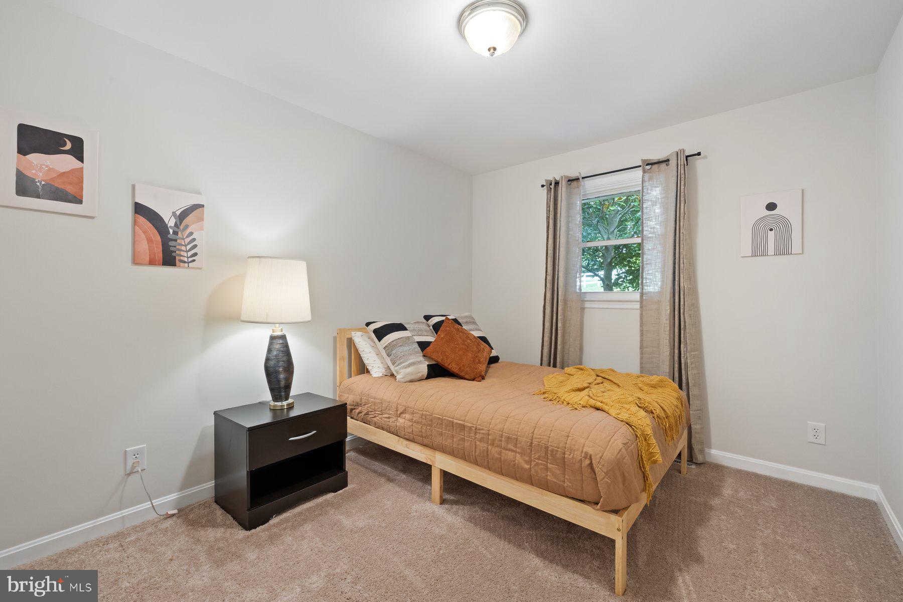16 Kalten Road Westminster, MD 21158 - Photo 21 of 39 Bedroom 2