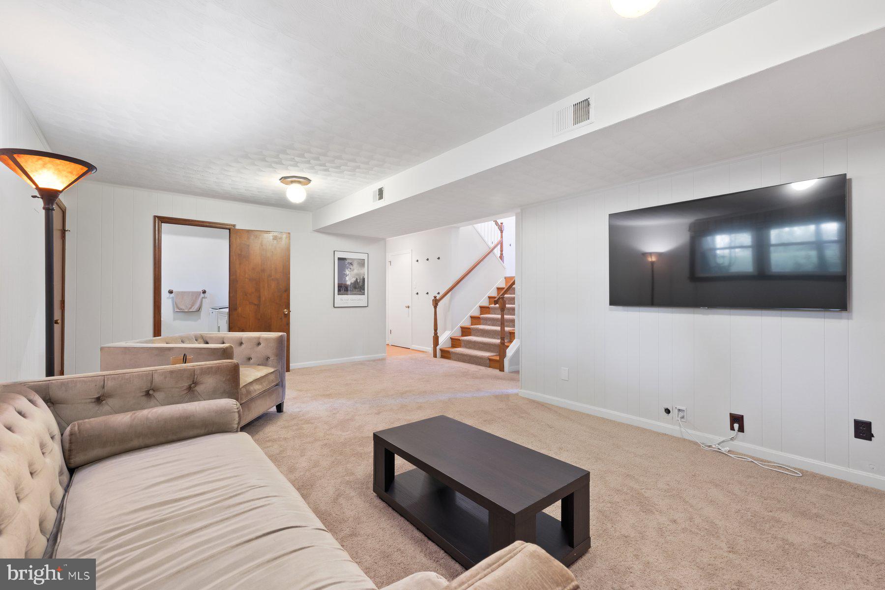 16 Kalten Road Westminster, MD 21158 - Photo 30 of 39 Family Room