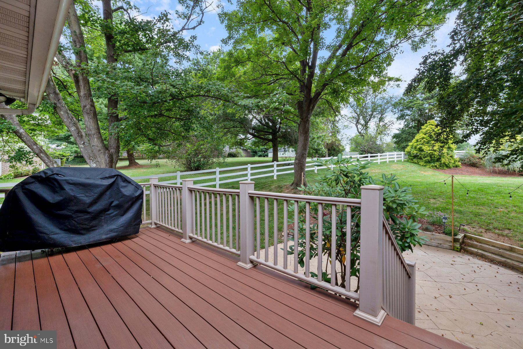 16 Kalten Road Westminster, MD 21158 - Photo 36 of 39 Deck