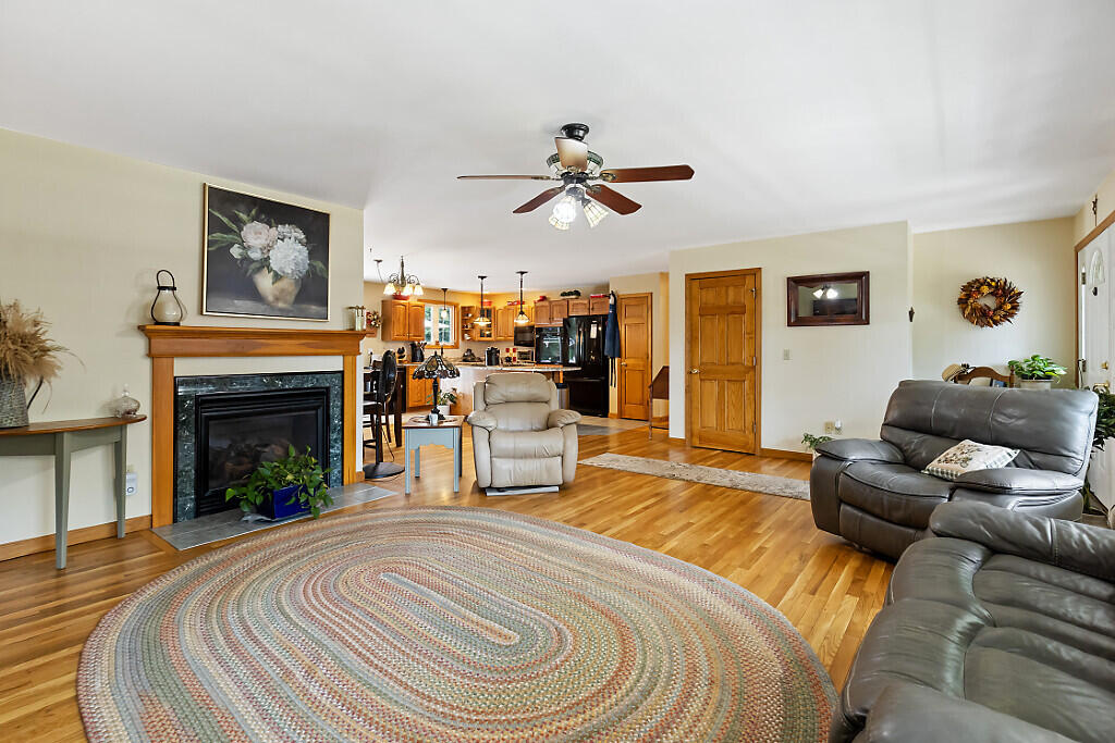 148 Academy Road Bowdoin, ME 04287 - Photo 11 of 82 29_BP5A1436_DxO_mls