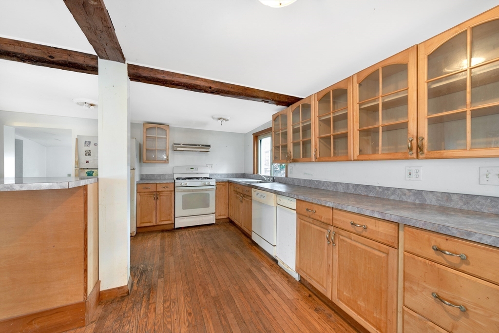 3 Colonial Street Gloucester, MA 01930 - Photo 19 of 42