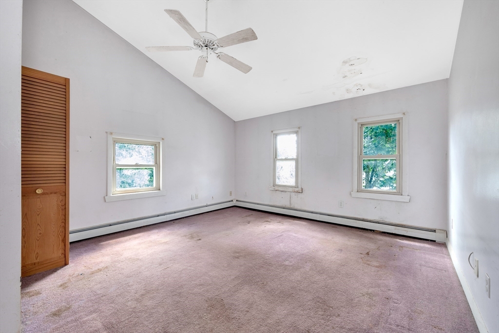 3 Colonial Street Gloucester, MA 01930 - Photo 28 of 42