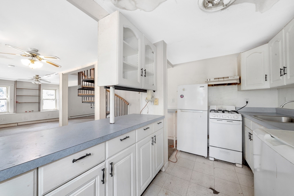 3 Colonial Street Gloucester, MA 01930 - Photo 39 of 42