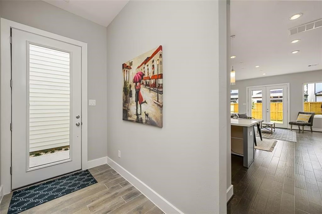 105 West Whitney Street, Unit B Houston, TX 77018 - Photo 10 of 11