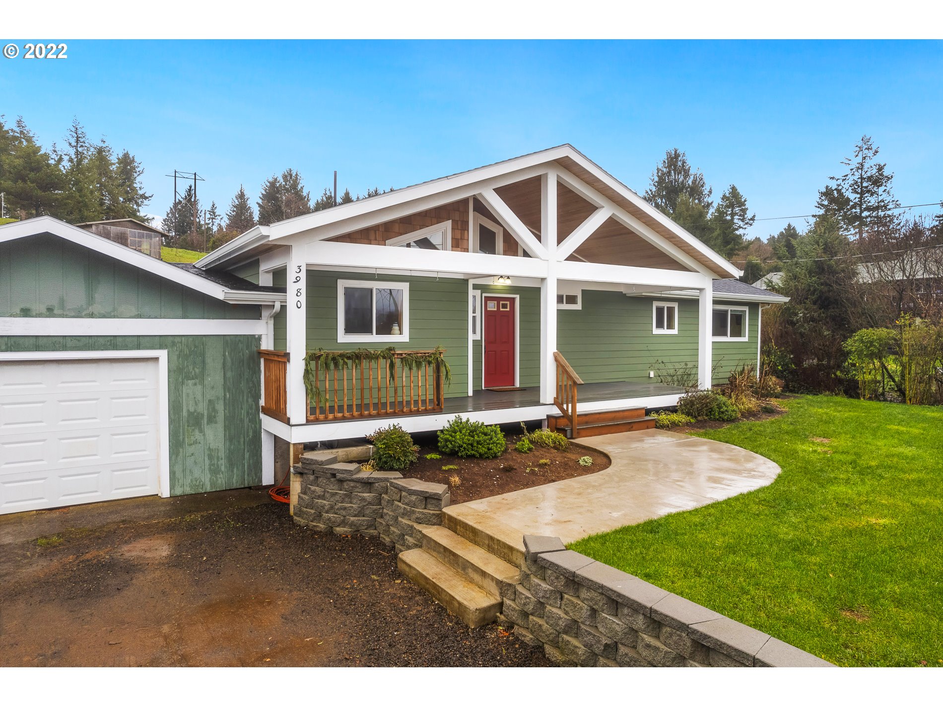 3980 Latimer Road North Tillamook, OR 97141 - Photo 3 of 31 Gallery Image 3