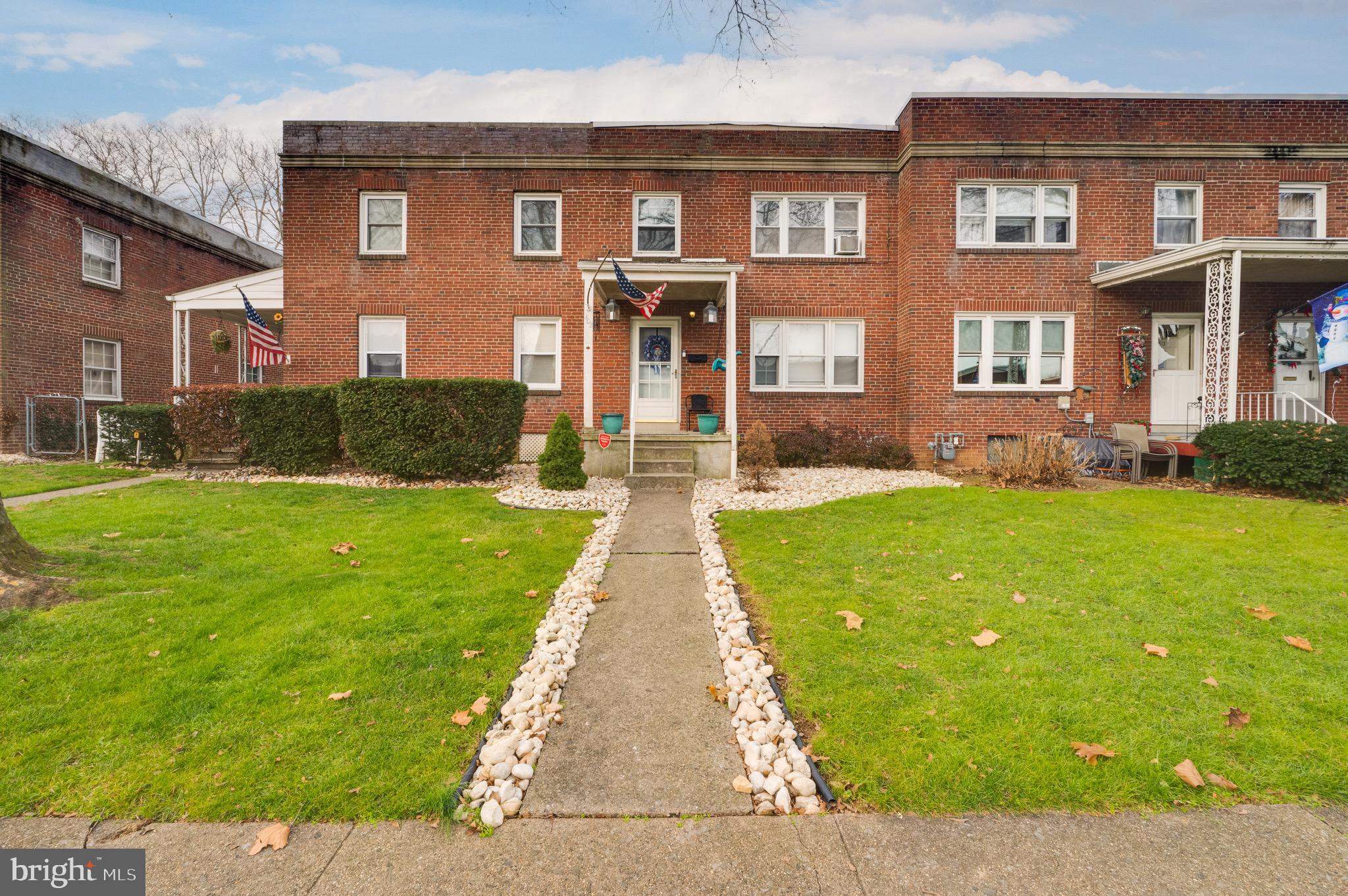 402 Sycamore Road Reading, PA 19611 - Photo 1 of 17 Gallery Image 1