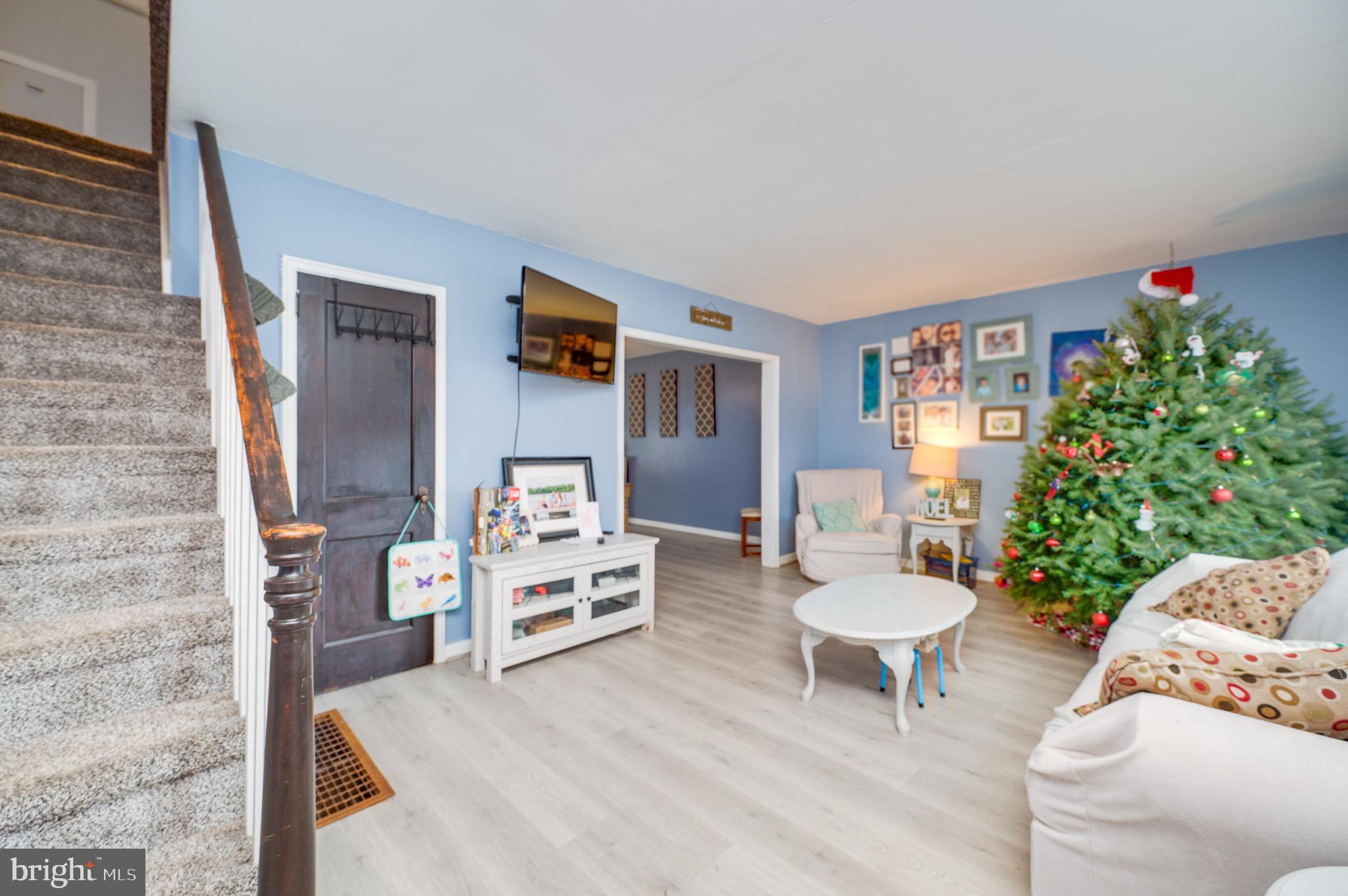 402 Sycamore Road Reading, PA 19611 - Photo 4 of 17 Gallery Image 4