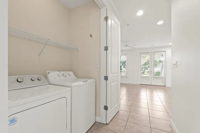 a view of utility room with washer and dryer