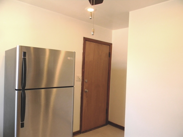 5045 West Monroe Street Chicago, IL 60644 - Photo 10 of 25