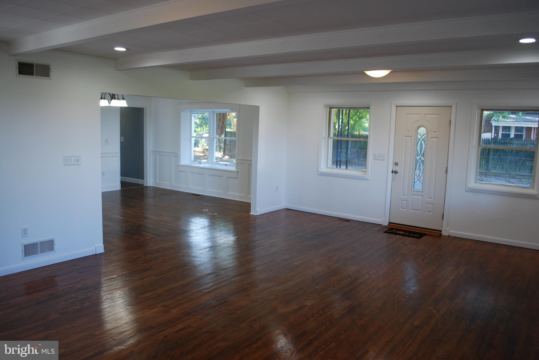 15719 Old Hanover Road Upperco, MD 21155 - Photo 15 of 34 Entrance area into living room