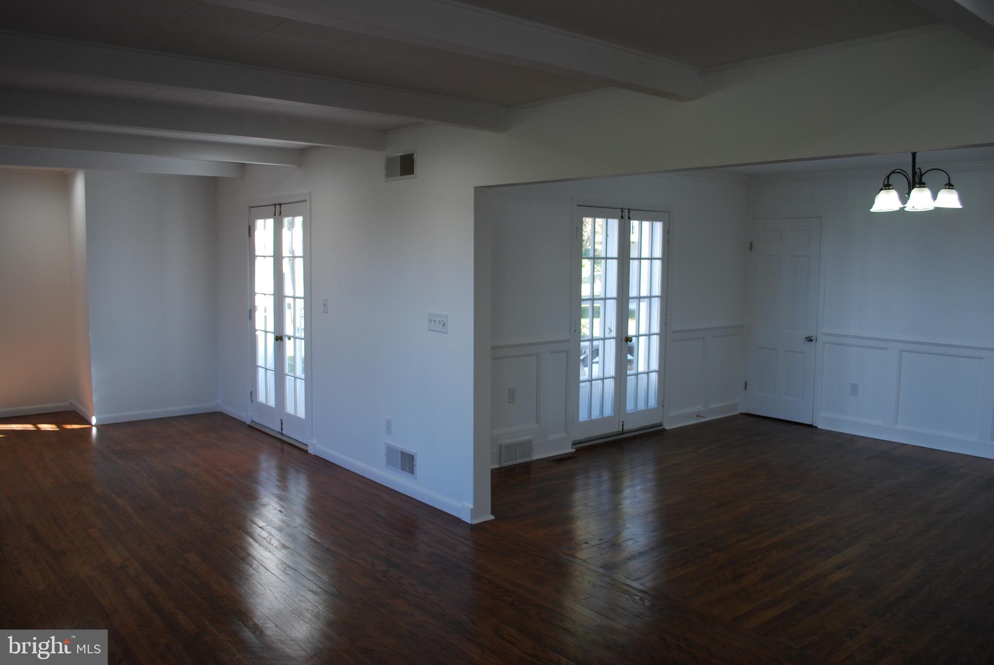 15719 Old Hanover Road Upperco, MD 21155 - Photo 16 of 34 Lots of light and access.