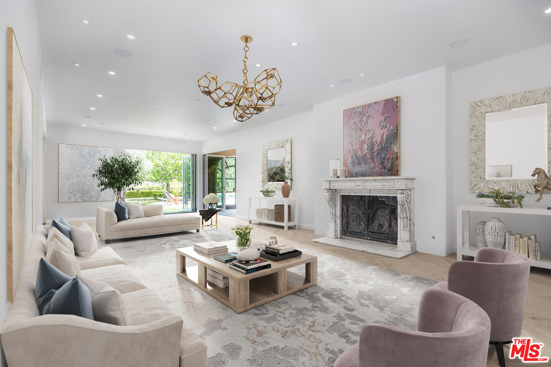 12833 Chalon Road Los Angeles, CA 90049 - Photo 5 of 22