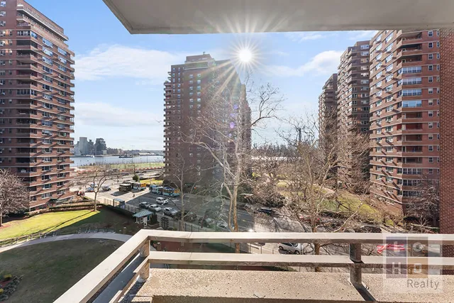 $599,000 | 570 Grand Street, Unit G503 | Lower East Side