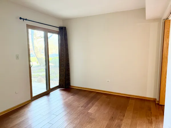 $1,900 | 6156 Knoll Way Drive, Unit 36103, Willowbrook, IL 60527