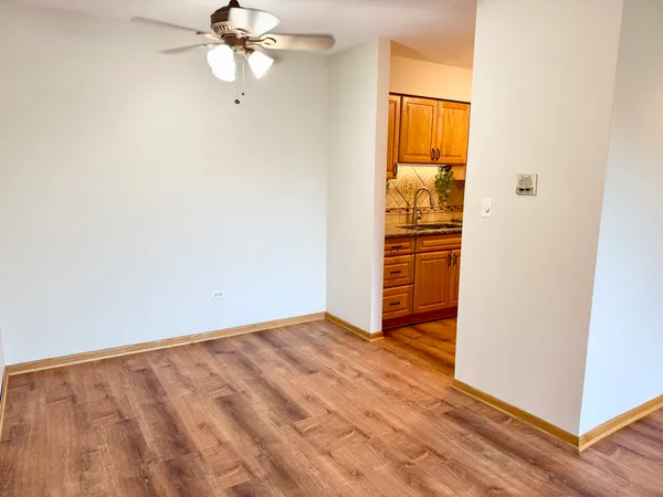 $1,900 | 6156 Knoll Way Drive, Unit 36103, Willowbrook, IL 60527