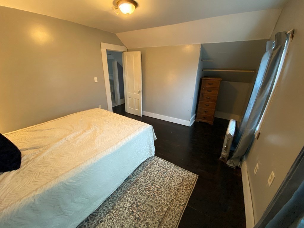 654 Newbury Street Springfield, MA 01104 - Photo 21 of 31 Gallery Image 21