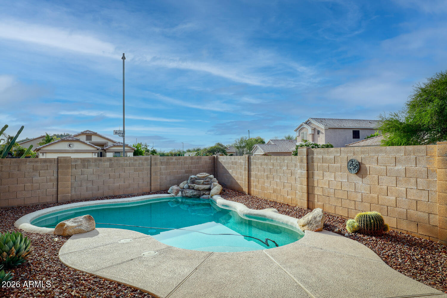 2206 East Ruby Lane Phoenix, AZ 85024 - Photo 28 of 29 a view of a backyard with sitting area
