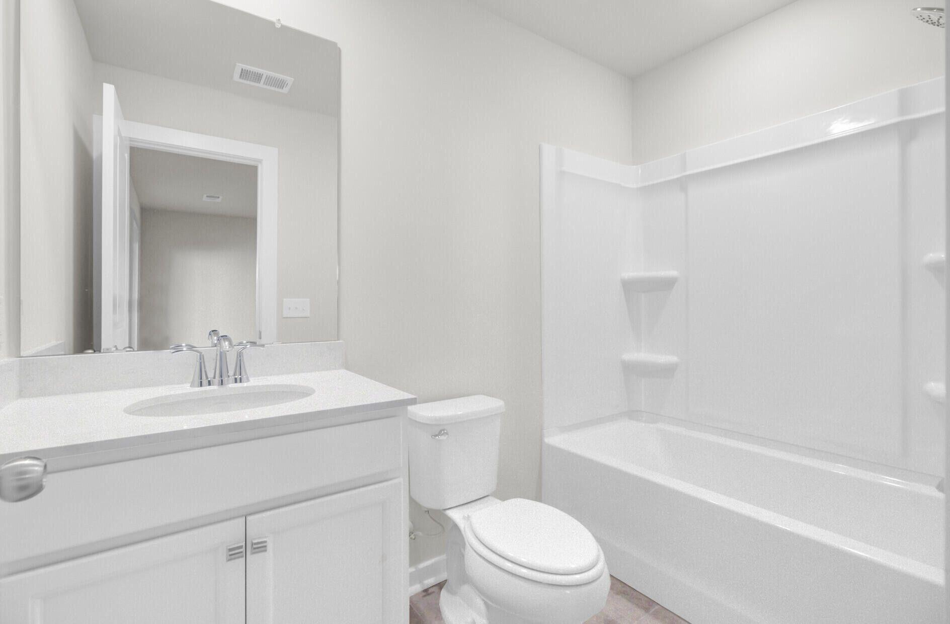 2011 Quiet Ibis Road Hanahan, SC 29410 - Photo 14 of 34 20250828144446932319000000-o