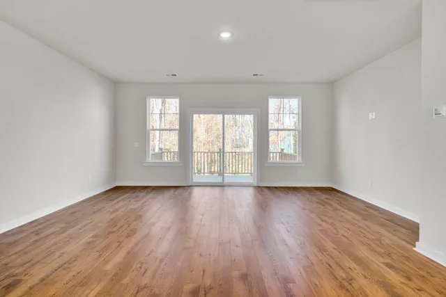 $2,850 | 2011 Quiet Ibis Road, Hanahan, SC 29410