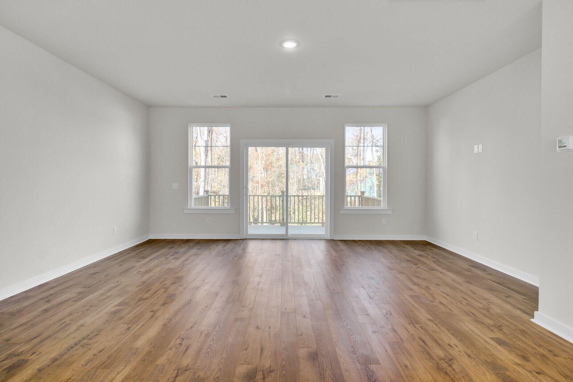 2011 Quiet Ibis Road Hanahan, SC 29410 - Photo 18 of 34 20250828144450374603000000-o