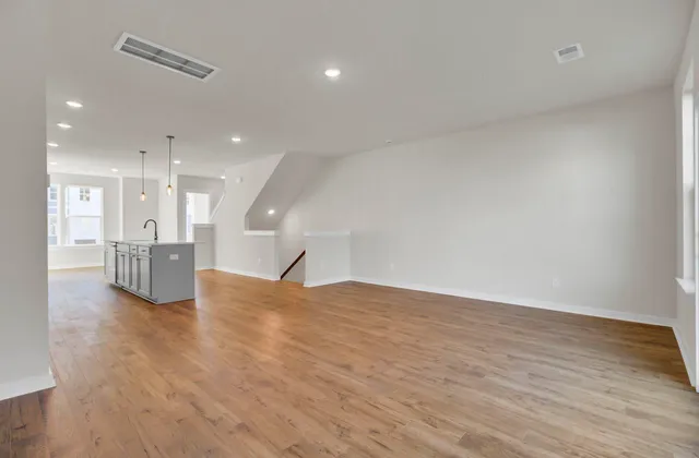 $2,850 | 2011 Quiet Ibis Road, Hanahan, SC 29410