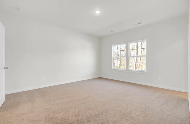 $2,850 | 2011 Quiet Ibis Road, Hanahan, SC 29410