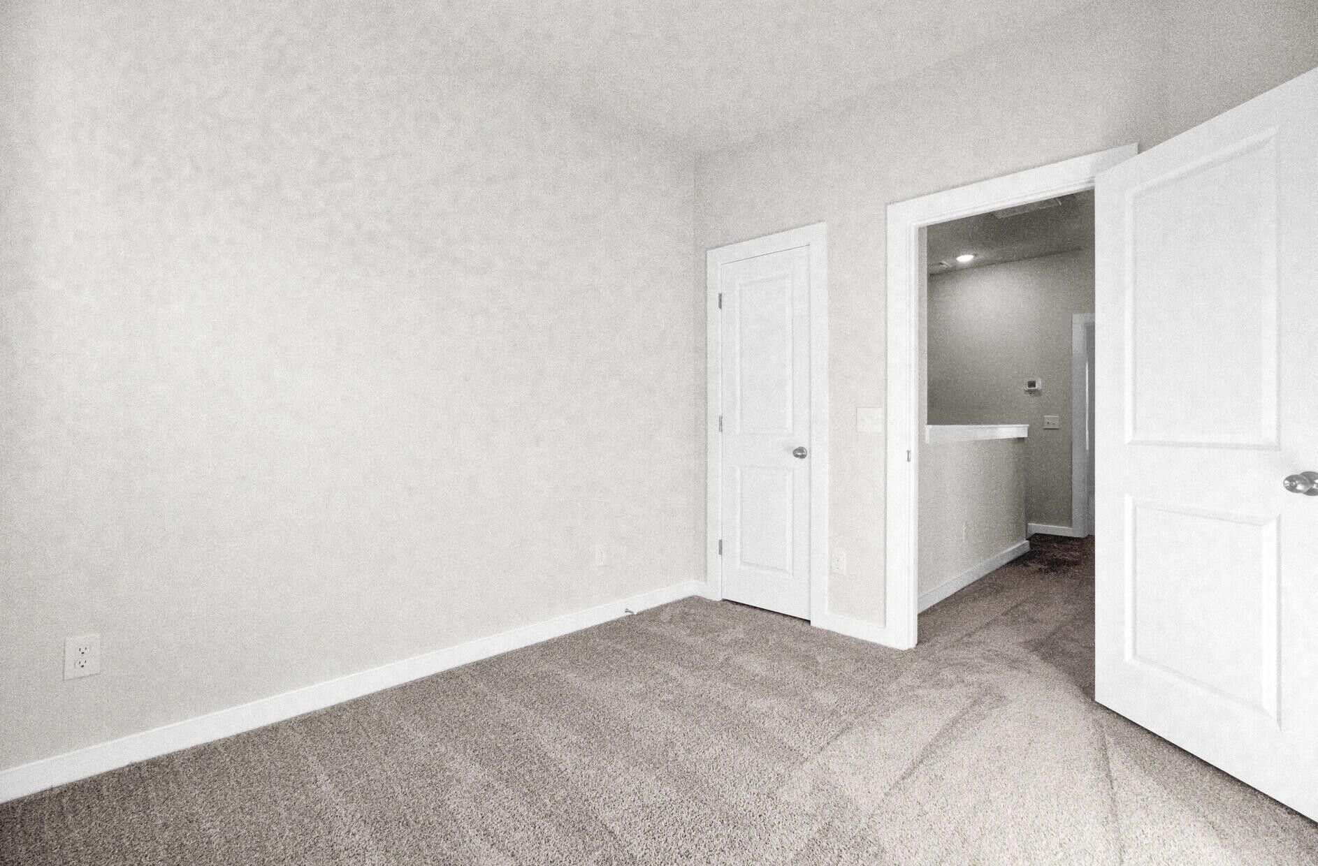 2011 Quiet Ibis Road Hanahan, SC 29410 - Photo 29 of 34 20250828144505309875000000-o