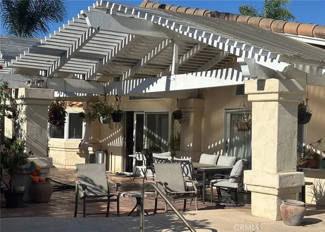 $1,749,000 | 715 Lariat Circle, Long Beach, CA 90815