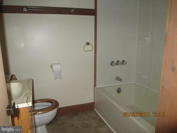 $950 | 5711 Choptank Drive, East New Market, MD 21631