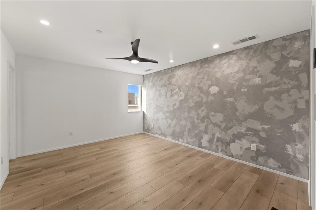 2001 North Prairie Avenue, Unit 106 Dallas, TX 75204 - Photo 16 of 31