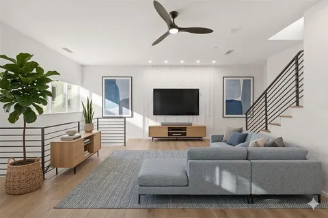 $450,000 | 2001 North Prairie Avenue, Unit 106, Dallas, TX 75204