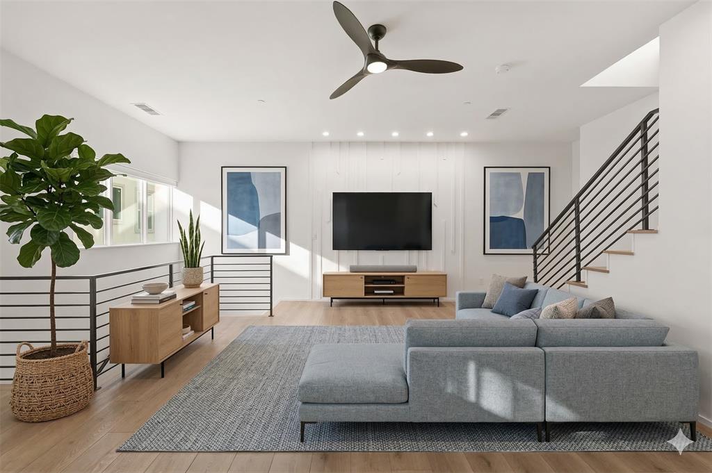 2001 North Prairie Avenue, Unit 106 Dallas, TX 75204 - Photo 2 of 31 Virtually Staged